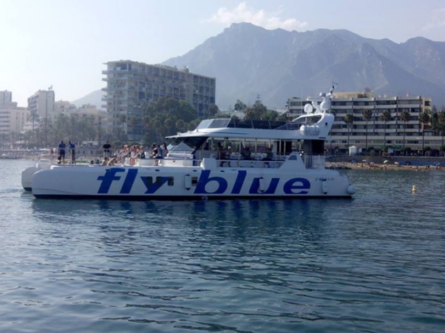 Fly Blue cruceros